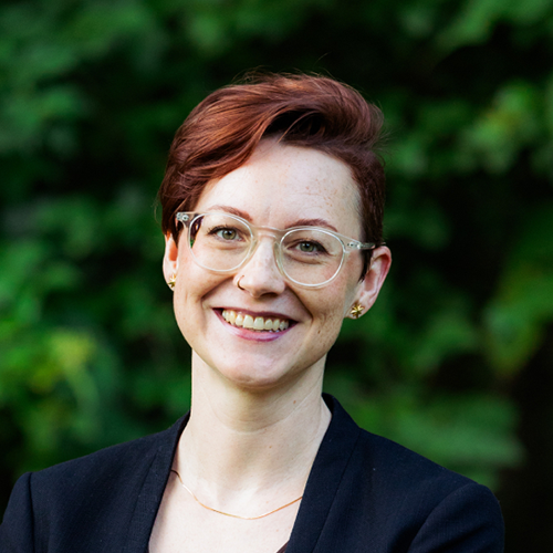 headshot of Helen Dowling